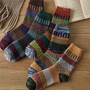 Unisex thick crew winter woolen socks outdoor hiking cushion terry socks merinos wool Acrylic fashion socks